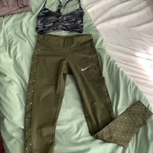 Nike leggings with side pocket